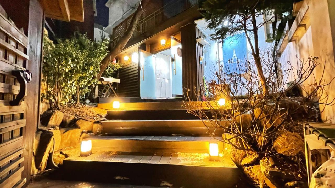 Jeong House Hotell Seoul Exteriör bild