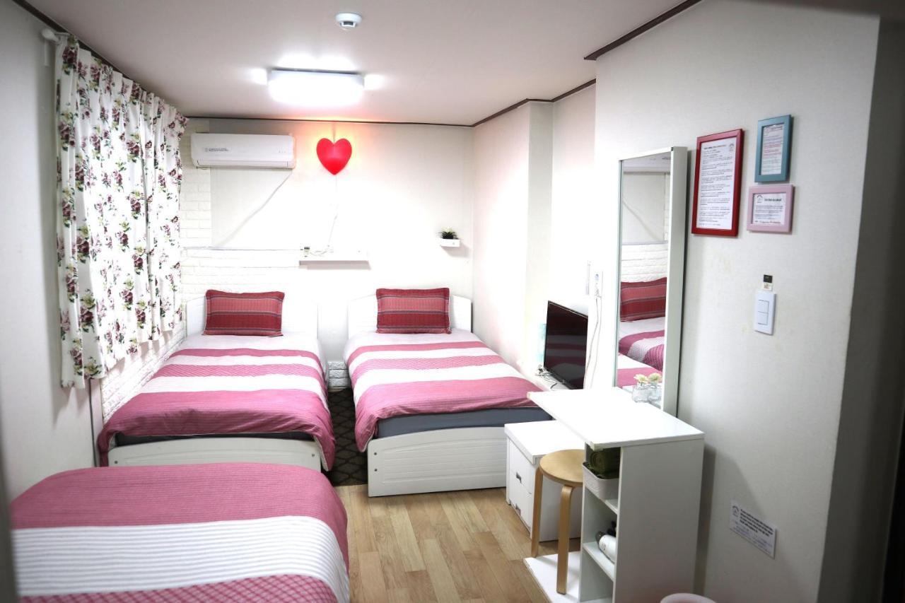 Jeong House Hotell Seoul Exteriör bild