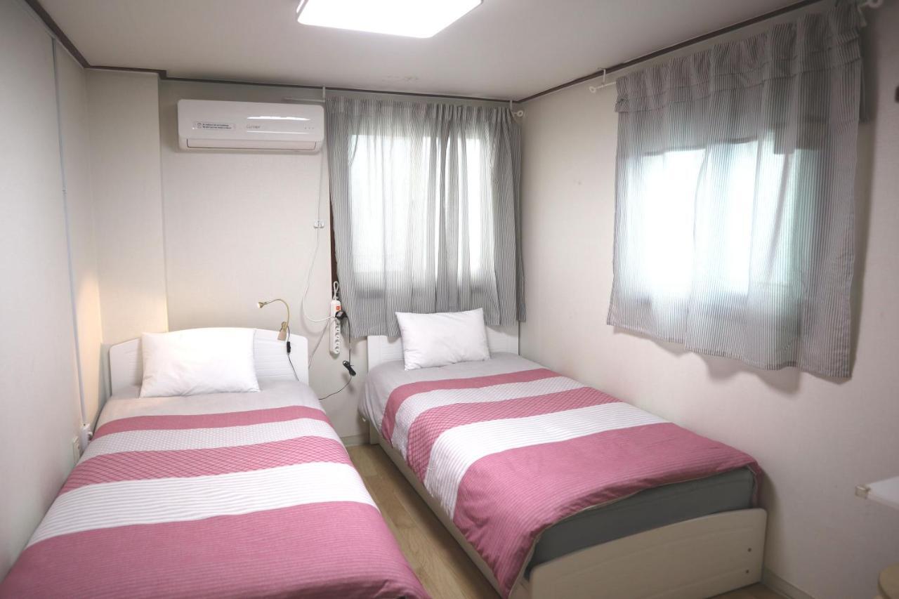 Jeong House Hotell Seoul Exteriör bild